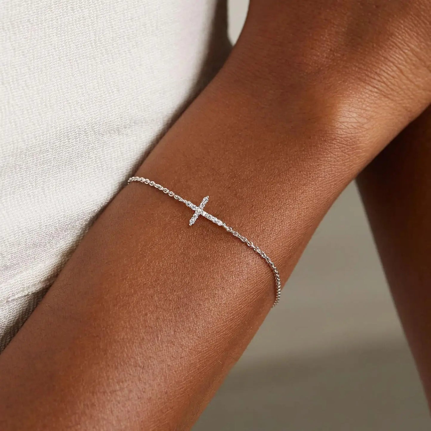 Dainty Cross Bracelet